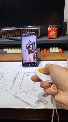 Remote Control for Smartphone 🤯 #shortsvideo #gadgets #remote