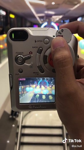 New Fuji FinePix S6800 Camera Review