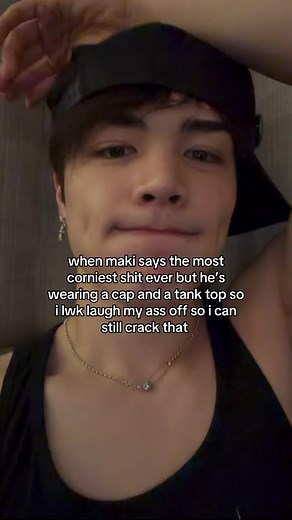 Maki &Team funny moments — Maki tank top cap laugh clip