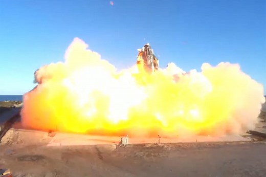 SpaceX Starship explodes in test flight crash landing
