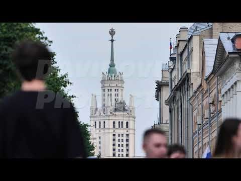 Moscow s Stalinist skyscraper standing tall through city street view