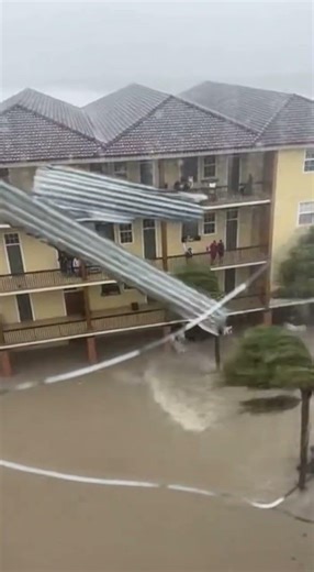 Hurricane: Category 5 Extreme Weather Event