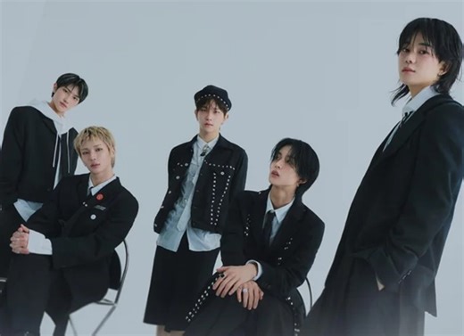 Song Review: TNX – Call Me Back