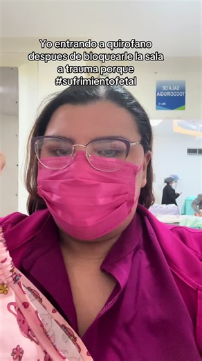 Urgencia de Cesárea: Un Día en el Quirófano