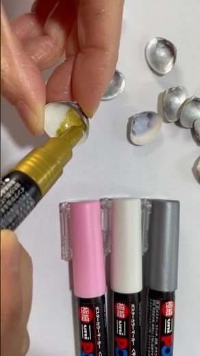 ポスカだけで貝合わせ #貝合わせ作り方 #ハンドメイド #ハンドメイド作品 #ポスカアート #ポスカイラスト #ポスカ