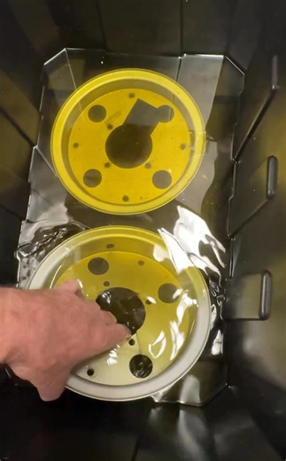 IMPORTING & REVIVING - De-Rusting & Restoring Z50 rims … IMPORTERS of Collectable Classic Motorcycles from Japan To AustraliaHONDA MONKEY, Z50, MOTOCOMPO, ZOOMER & Registrable Mini Bikes 1800 54 64 24 & www.monomoto.com.au ... #mono #monoimports #monomoto #hondamonkey #monkey #z50 #z50j #monkey #monkeybike #honda #hondamonkey #z50 #z50j #monkeylife #classicbike #minibikes #minibikelife #jdm #jdmlife #minibike | MONO MOTO