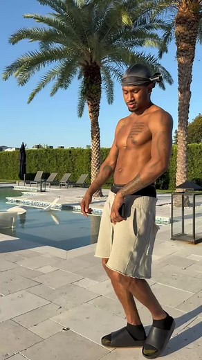 Trey Songz Brings the Party with Dance and Laughter