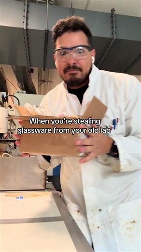 When you need glassware and you got o your old lab. #lab #chemistry #fyp