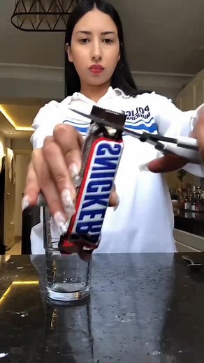Snickers coffee ☕️ what other candy? #mukbangs #asmr #bounty #coffee | Milyutka Milyutka