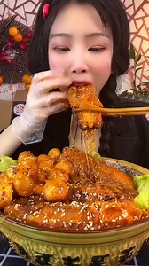 5.5K views · 178 reactions | Eat eat eating dumpling and pork pork show good eating yummy yummy good tasty . | Bread ciza | Facebook