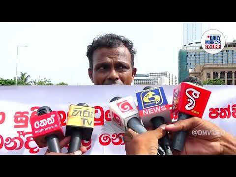 Protest Over Lack of Aid for Cyclone-Damaged Home