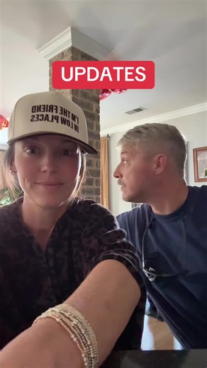 Don’t mind the lobster balloon on the ceiling … #updates #report #beginner