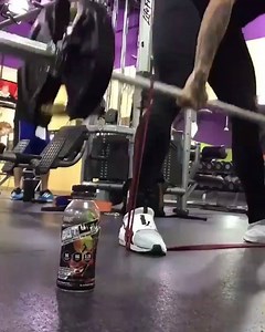 14K views · 107 reactions | #OUTLIFTRTD fueling Larissa Reis leg day workout! #Nutrex #OUTLIFT | Nutrex Research, Inc. | Facebook