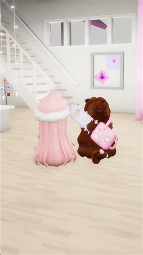 we saw my mom doing this trend and joined her🤩🤸🏻‍♀️#robloxshorts #roblox