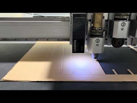 Cutting 3mm corrugated board | EOT & creasing tool | on X9-2516