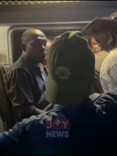 National security task force storms ‘trotro’ terminals to halt illegal fare hikes. #JoyNews