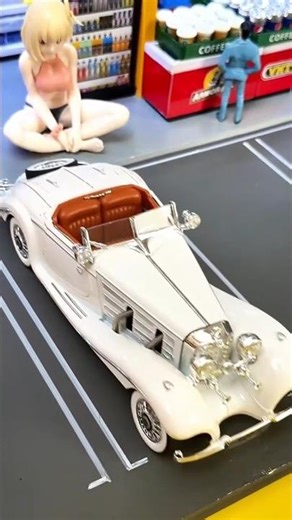 Cars Crossing An Traffic Light ToY Kids Video