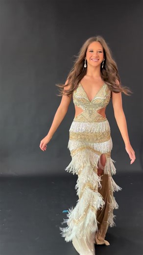 The most fun ever is always the Alex prom photo shoot! Come shop all new looks. MLK weekend is going to be a blast here! #mlkweekend #prom26 #prom #jbgirl #joannsbridal