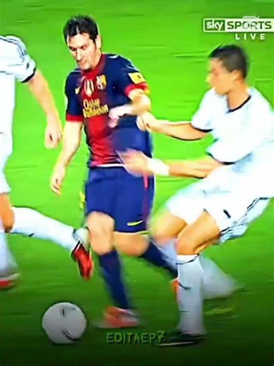 Ronaldo vs .Messi troll face challenge please subscribe 💚❓ #nirav