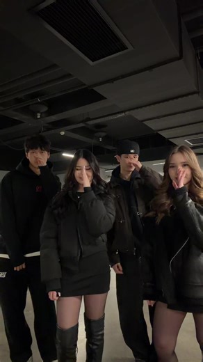 @ri @Баяна🇰🇬 @theamirkaa