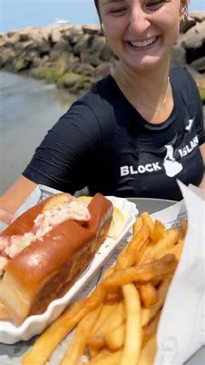 137K views · 2K reactions | How fresh is our lobster roll? This fresh… | The National Hotel | Facebook
