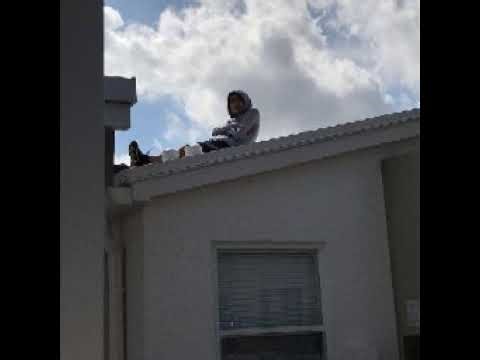 aim training on controller (aim labs)