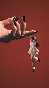 ‘New Way Out’ out now 🗡️ | Poppy