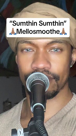 Mellosmoothe Performs 'Sumthin Sumthin' - Tommy Maxwell Model