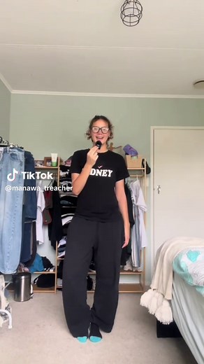 How to Tailor Your School Shirt: Easy DIY Tutorial