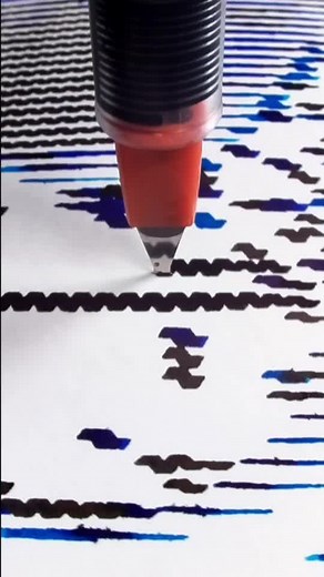 This pen tips looks like a fish #axidraw #generativeart #art #plotter