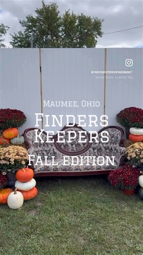 MAUMEE , OHIO!! 𝐄𝐚𝐫𝐥𝐲 𝐁𝐢𝐫𝐝 𝐓𝐢𝐜𝐤𝐞𝐭𝐬 𝐚𝐫𝐞 𝐥𝐢𝐯𝐞! Grab yours here: https://shorturl.at/Qg3HD. Shop, eat, and celebrate local at Finders Keepers! 𝟏𝟕𝟓 𝐯𝐞𝐧𝐝𝐨𝐫𝐬, 𝐛𝐨𝐮𝐭𝐢𝐪𝐮𝐞 𝐭𝐫𝐚𝐢𝐥𝐞𝐫𝐬, 𝐥𝐢𝐯𝐞 𝐦𝐮𝐬𝐢𝐜 𝐚𝐧𝐝 𝐟𝐨𝐨𝐝 𝐭𝐫𝐮𝐜𝐤𝐬Sunday, Sept 7 • 10 AM – 4 PMLucas County Fairgrounds — 1406 Key St, Maumee, OHIO www.finderskeepersvintagemarket.com | Finders Keepers Vintage Market