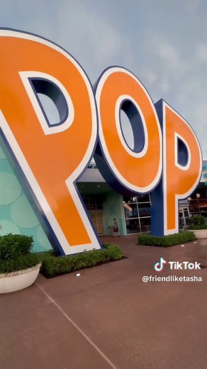 🎉 Big congratulations to the C family on booking their Walt Disney World vacation! 🏰✨ They’ll be soaking up the magic at Disney’s Pop Century Resort 🚠 with easy Skyliner access, 6-day park tickets, and the Quick-Service Dining Plan to keep things simple and delicious 🍔🍦 They also jumped on Disney’s newest promo and truly got the most bang for their buck with extra nights extra park days 🙌 ✨ A perfect example of how smart planning and the right guidance can really stretch your vacation doll