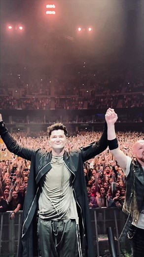 GLASGOW… what can we say? #TheScriptFamily choir was out in full force this Friday night. By far the loudest show of the tour 🏴󠁧󠁢󠁳󠁣󠁴󠁿 thank ye #TalesFromTheScriptTour #thescript #livemusic