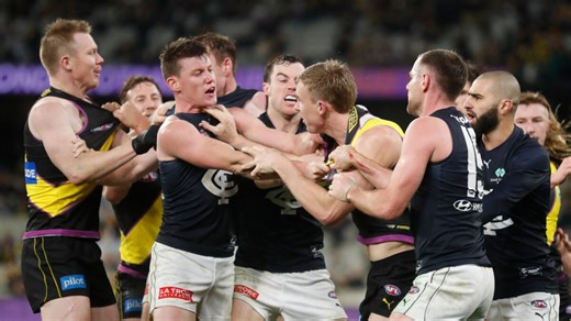 The Roar's AFL expert tips and predictions Round 1: Who's good and who sucks? Let the battle begin