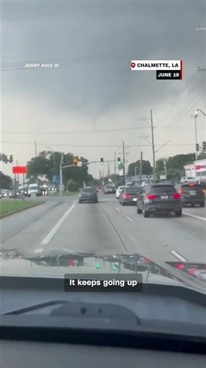 Funnel cloud passes through southeast Louisiana