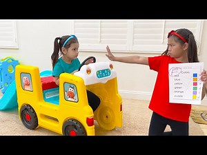 Emma and Ellie Pretend Play Learn Colors by Learning How to Be a Good Student - Videos For Kids
