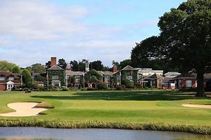 🚨 Ryder Cup Course Offer: Play the Brabazon @ The Belfry. Offers start from £129pp!!! ➡️ View & Enquire Here: https://bit.ly/456WVTf Or Click The Link In Our Bio For More Details ✅ Leaving Between: 01/01/2024 - 12/04/2024 @thebelfryhotelandresort ___________________________ Settle in and experience the world-class luxury of the award-winning Belfry Hotel & Resort, from the iconic greens to the sumptuous bedrooms. The Brabazon has staged some of golf's most exhilarating dramas. Its meticulous de
