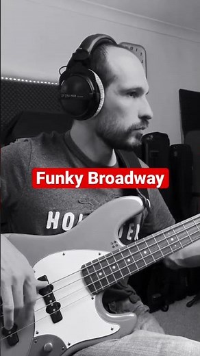 Funky Broadway Bass Cover - Wilson Pickett #funky #wilsonpickett #basscover #sandberg #tt4 #jazzbass