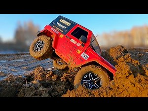 UAZ 469 Hi Lift - Jeep Wrangler Rubicon MUD Racing