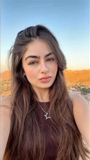 Fatima Hatun in Real Life 👀 #leyakirşan #fatimahatun #shorts