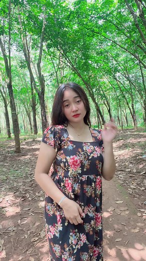 Merah jambu seng py tah | Ervi Erviana