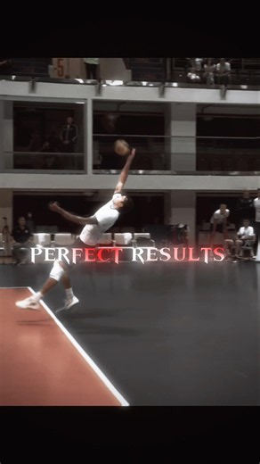 One hand volleyball control 🥵🔥 Volleyball #VolleyballTraining #VolleyballPractice #ballcontrol
