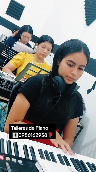 ven y forma Parte de esta unica y Hermosa academia Cristiana