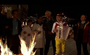 Effect on gastric function and symptoms of drinking wine, black tea, or schnapps with a Swiss cheese fondue: randomised controlled crossover trial