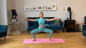 Home HIIT workout: Plie and squat 1