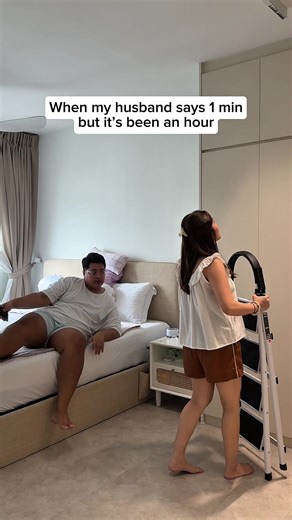 Why can’t he do it immediately 😤 @Kevin Khin #couplecomedy #pranks #reactions #fyp #funny