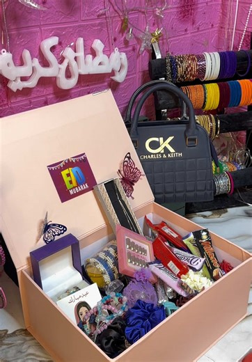 Shop Now 🥹 whatsapp mention in Bio ❤️ everything your want we deliver 🚚 #overseaspakistani #giftideas #pakistanigifts #sendlovehome #GiftForHer