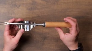 Betus Manual Hand Weeder - Bend-Proof Leverage Base for Super Easy Weed Removal & Deeper Digging - Sturdy Chrome Plated Steel - Compact Dandelion Weed Puller Tool for Yard Lawn and Farm