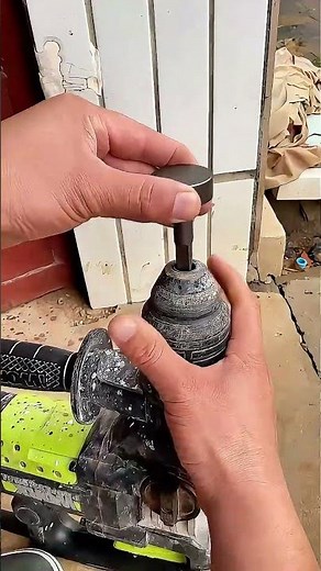 别再买锤子了！你看这多好用，效率更还快 #五金工具 #日用百货 #测评成功 #tools