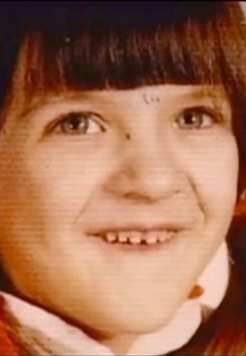 Courtney Love Documentary: Exploring Her Childhood